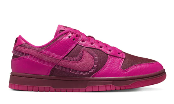 DQ9324_600_Nike-Dunk-Low-Valentines-Day2.jpg