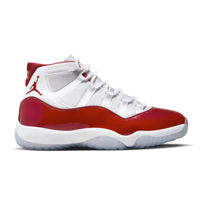 Jordan 11s red and black Clearance