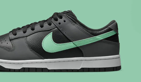 dunk low green glow web (1).jpg