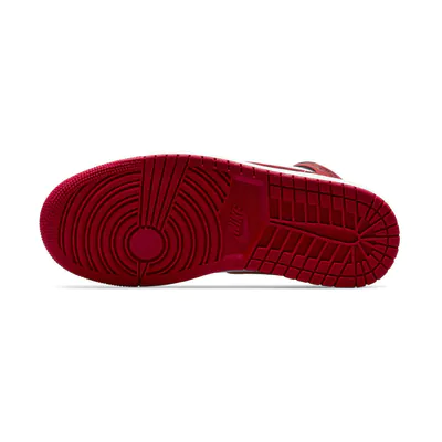 BQ6472_079-Nike Air Jordan 1 Mid Gym Red3.jpg