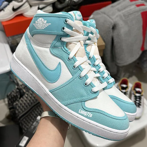 Nike Air Jordan 1 KO UNC
