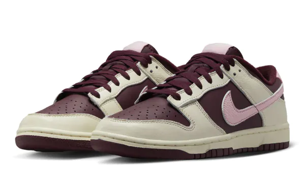 dunk low valentines day pack 2023 dr9705-100