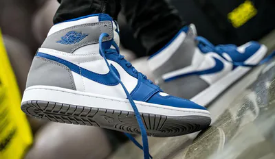 air jordan 1 high true blue.jpg