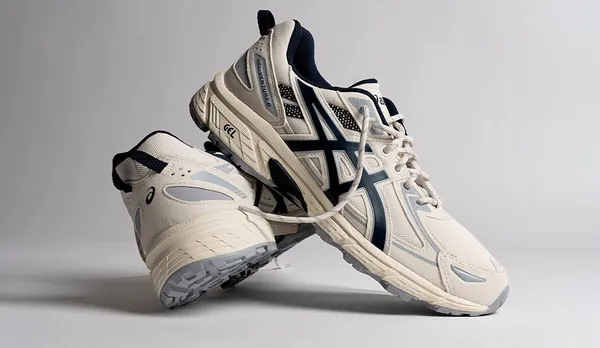 asics gel venture 6.jpg