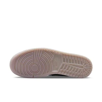 DV1309-051-Nike Air Jordan 1 Low Iced Lilac 6.jpg