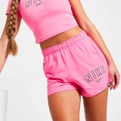 https://www.awin1.com/cread.php?awinmid=10073&awinaffid=300167&clickref=nikeshorts&ued=https%3A%2F%2Fwww.jdsports.de%2Fproduct%2Frosa-nike-varsity-jersey-shorts%2F19552996_jdsportsde%2F