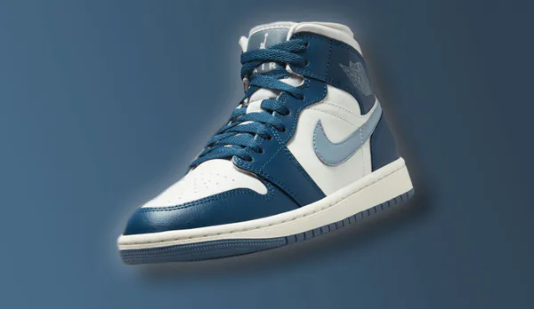 Nike Air Jordan 1 Mid Sky Blue BQ6472_414.jpg