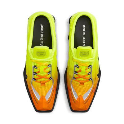 DQ2401-800-Martine Rose x Nike Shox MR4 Safety Orange4.jpg