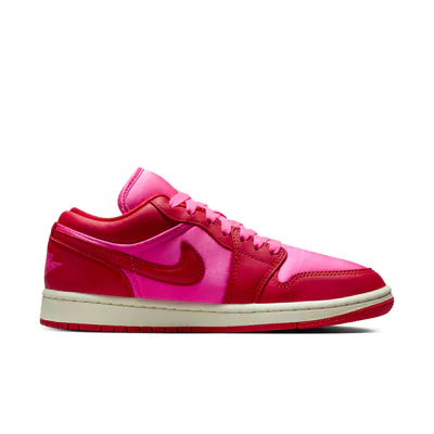 FB9893-600-Nike Air Jordan 1 Low SE Pink Blast4.jpg