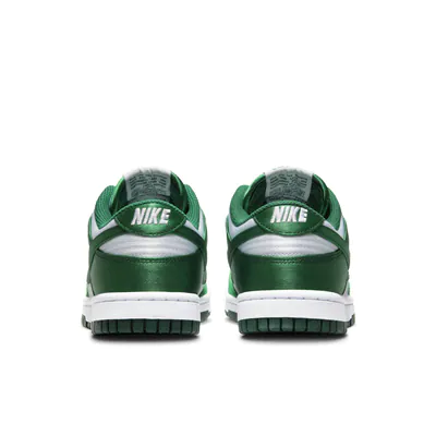 Nike Dunk Low Satin Green DX5931_100_0000_Ebene 6.jpg