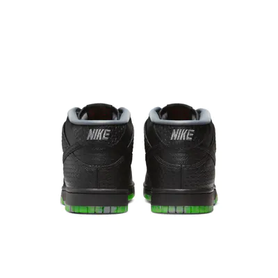 FQ8749-010-Nike Dunk Mid Halloween 2023-6.jpg