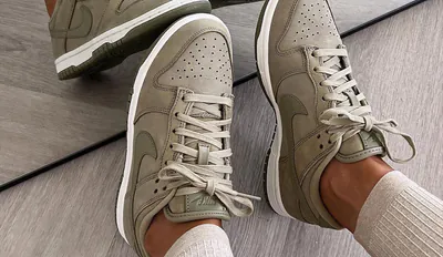 dunk low olive web.jpg