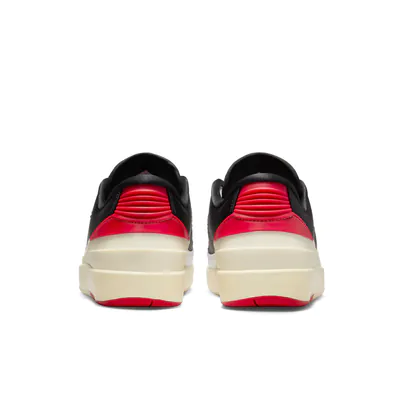 FD4849-106-Nike Air Jordan 2 Chicago Twist.jpg