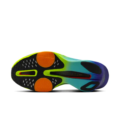 Nike Alphafly 3 Volt FD8315_700_0004_Ebene 2.jpg