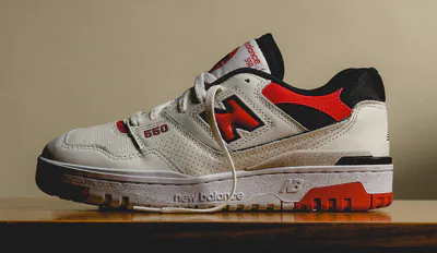 new balance 550 White Black Red.png