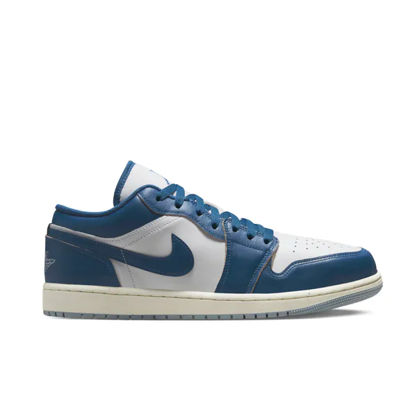 Nike Air Jordan 1 Low SE Industrial Blue FN5214-141_0005_Ebene 1.jpg