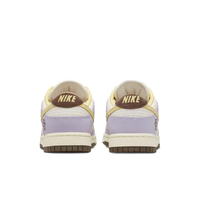 Nike Dunk Low PRM Lilac Bloom FB7910_500_0000_Ebene 6.jpg
