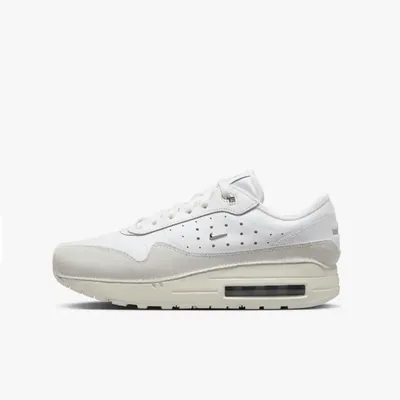 Jacquemus x Nike Air Max 1 White  HM6690-100 c.jpg