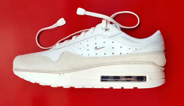 Jacquemus x Nike Air Max 1 '86 a.png