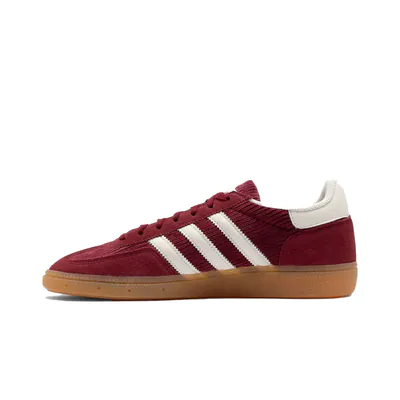 WMNS HANDBALL SPEZIAL RED_0001_Ebene 4.jpg