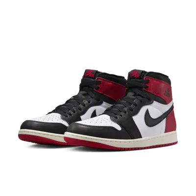 Aj black toe on sale