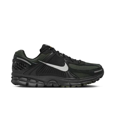 HV2527-001-Nike Zoom Vomero 5 Black Sequoia5 (2).jpg