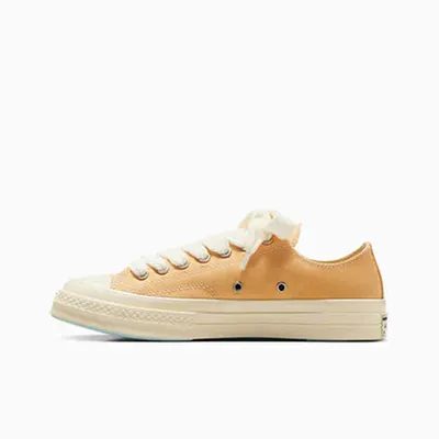Converse x GOLF le FLEUR_ Darryl Chuck 70 orange_0005_Ebene 2.jpg