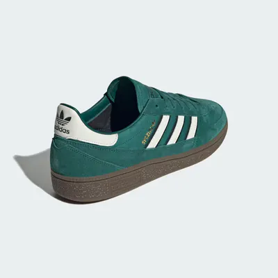 Handball Spezial WM Schuh gru╠ên_0003_Ebene 5.jpg