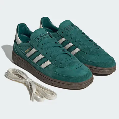 Handball Spezial WM Schuh gru╠ên_0000_Ebene 8.jpg