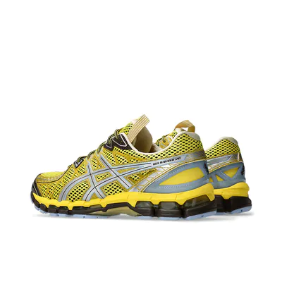 UB9-S GEL-KAYANO 20 vibrant yellow_0004_Ebene 3.jpg