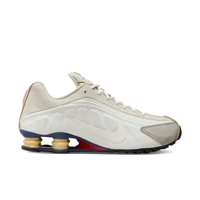 HQ3531-099-Nike Shox R4 Phantom3.jpg