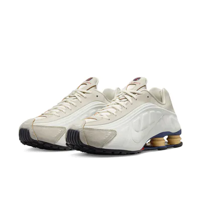 HQ3531-099-Nike Shox R4 Phantom.jpg