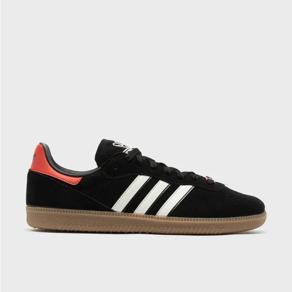 adidas100black_0003_Ebene 34.jpg