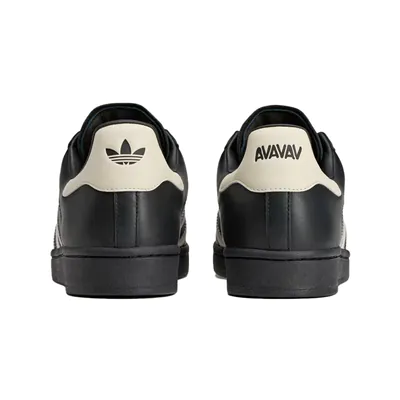 adidas by Avavav Superfinger Superstar Schuh_0000_Ebene 7.jpg