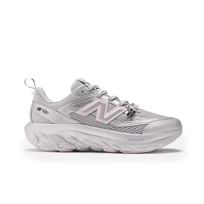 GANNI x New Balance Fresh Foam Trainer_0005_Ebene 2.jpg