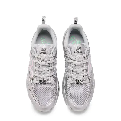 GANNI x New Balance Fresh Foam Trainer_0002_Ebene 5.jpg
