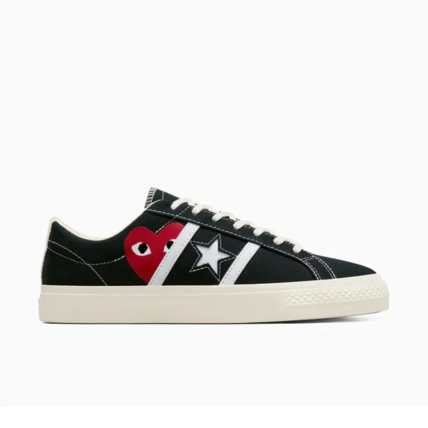 Converse x PLAY Comme des Garc╠ºons One Star Academy Pro_0005_Ebene 2.jpg