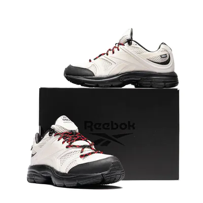 Reebok x Obey PREMIER ROAD PLUS VI_0000_Ebene 7.jpg