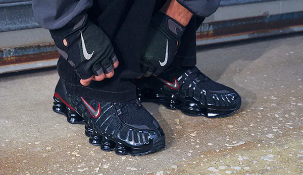 nike-shox-snipes-red.jpg