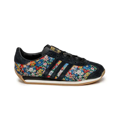 ADIDAS X LIBERTY LONDON COUNTRY OG W_0002_Ebene 1.jpg