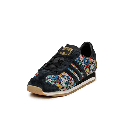 ADIDAS X LIBERTY LONDON COUNTRY OG W_0001_Ebene 2.jpg