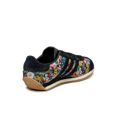ADIDAS X LIBERTY LONDON COUNTRY OG W_0000_Ebene 3.jpg