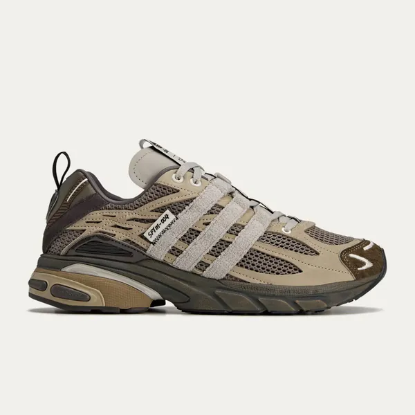 ADISTAR CUSHION_SFTM_SS25  olive_0005_Ebene 15.jpg