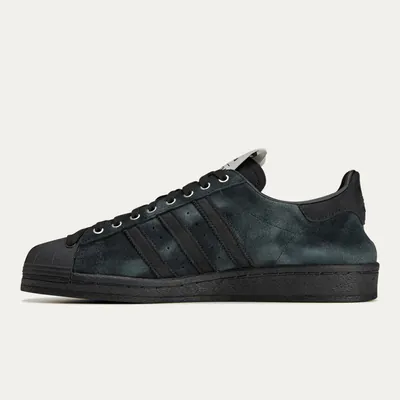 SUPERSTAR 82_0000_Ebene 26.jpg