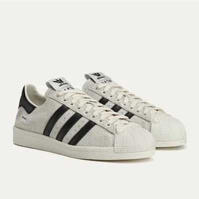 SUPERSTAR_SFTM_SS25 white_0002_Ebene 31.jpg
