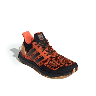 Ultraboost 1.0 Fortnite Shoes-Orange_0000_Ebene 5.jpg