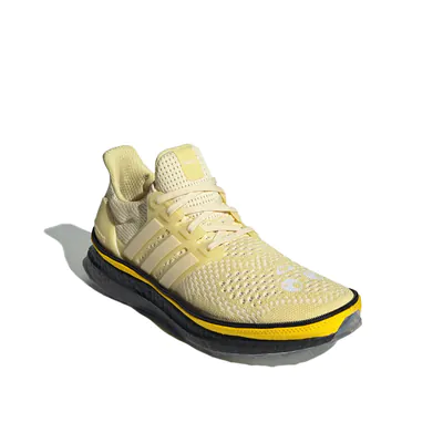 Ultraboost 1.0 Fortnite Shoes-Yellow_0000_Ebene 11.jpg