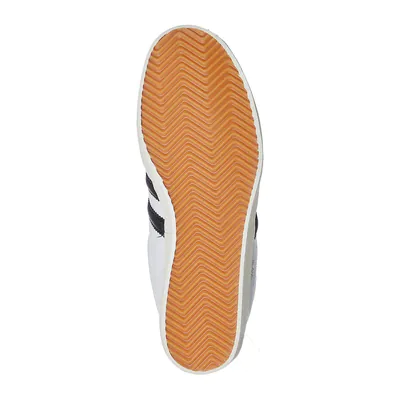 adidasblanc_0001_Ebene 5.jpg
