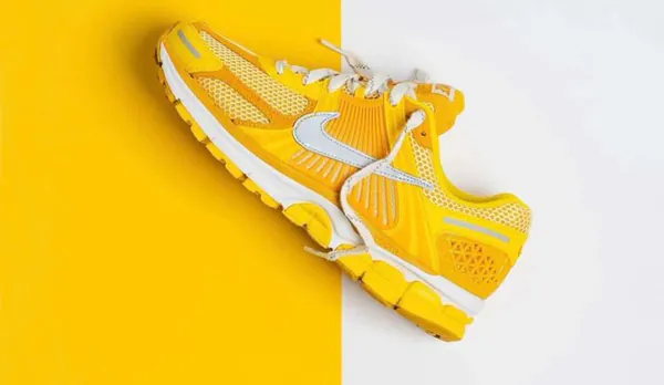 NikeZoomVomero5-Men2.jpg