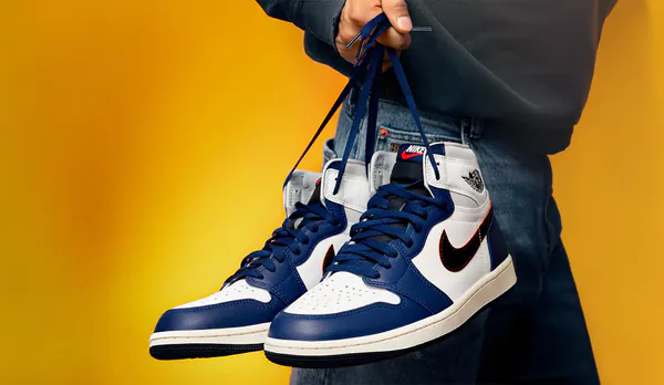 AirJordan1High-Men2.jpg